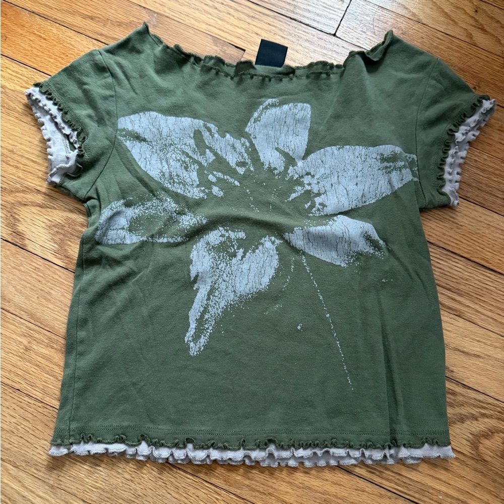 Urban Outfitters Olive Green Floral Graphic Tee